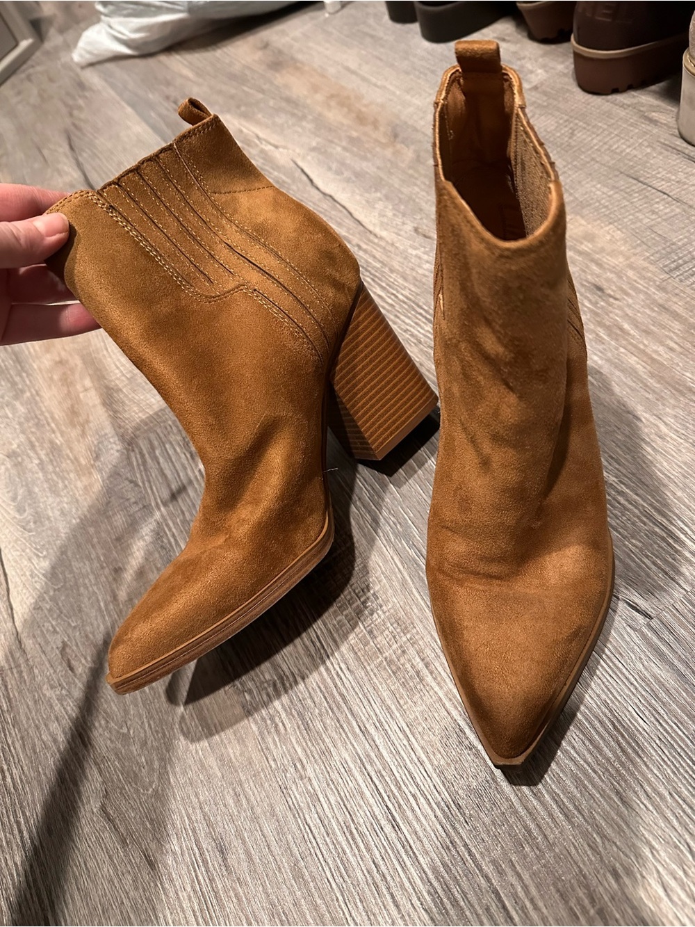 Nine West Tan Suede Pointed Toe Block Heel Ankle Boots 7.5